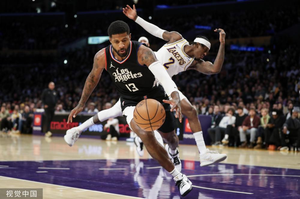 的标题与M 的标题与M